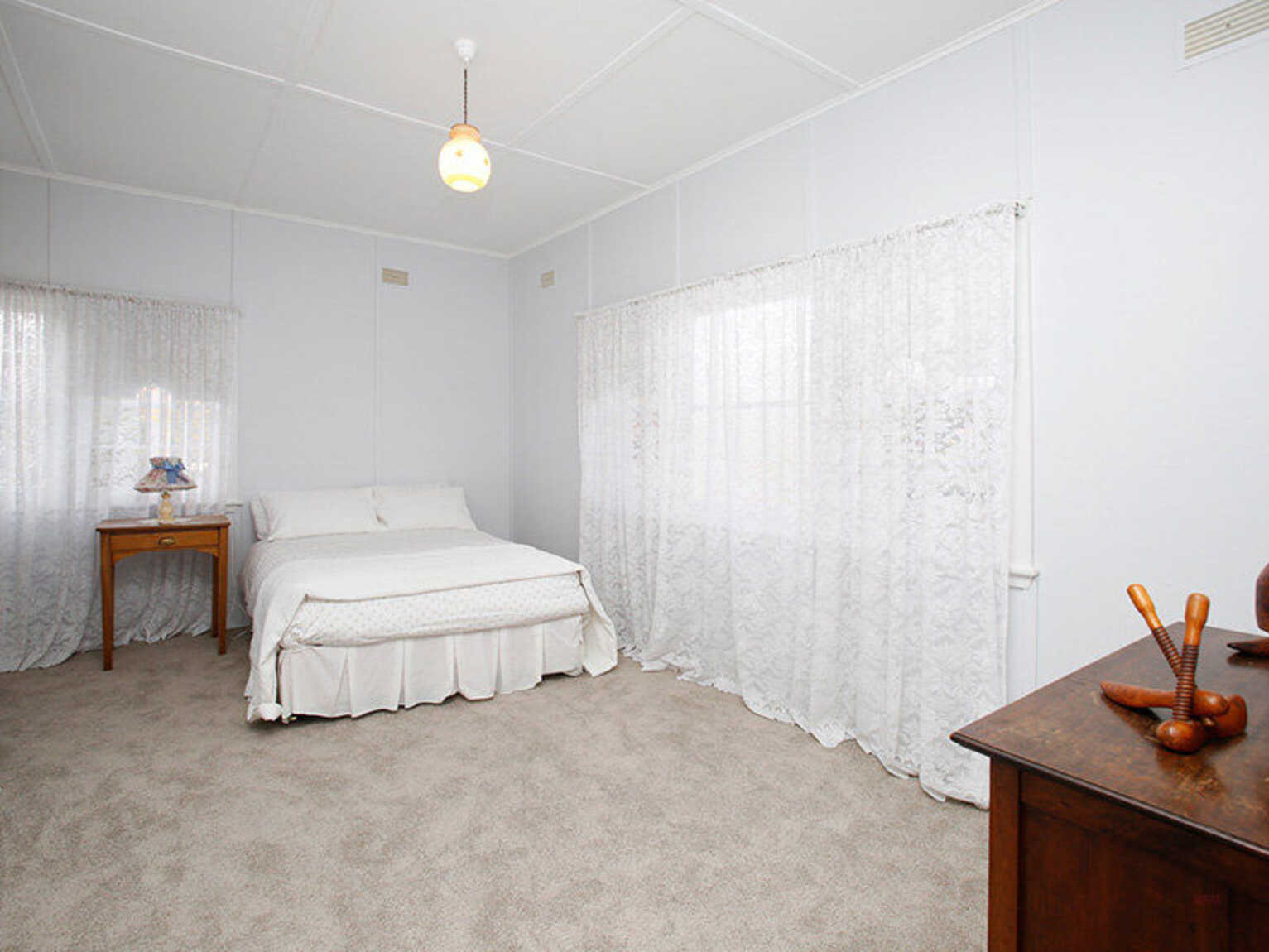1 Broughton Street Moss Vale 1 Broughton Street Moss Vale