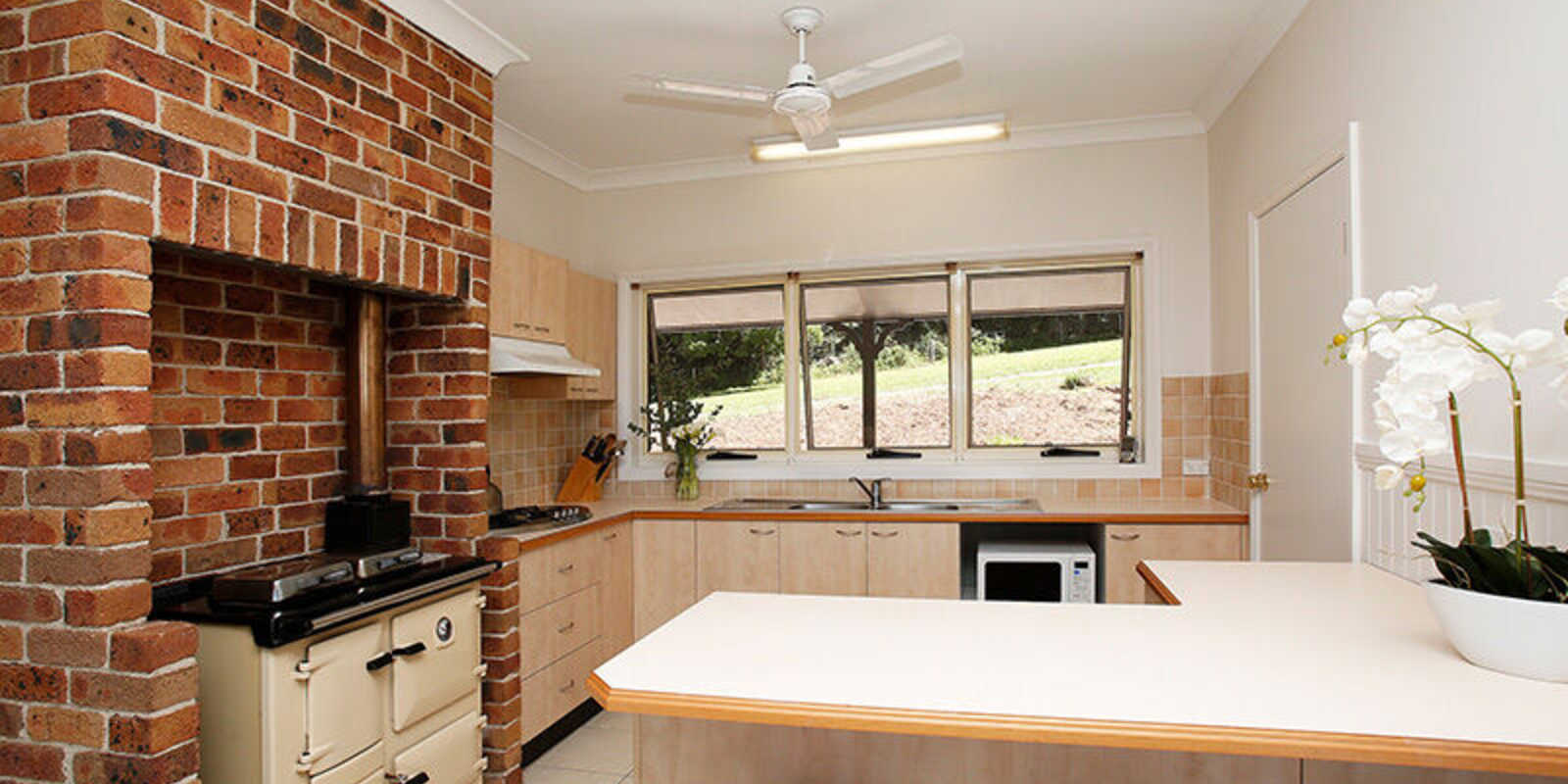 110 Hindmarsh Lane Robertson 110 Hindmarsh Lane Robertson