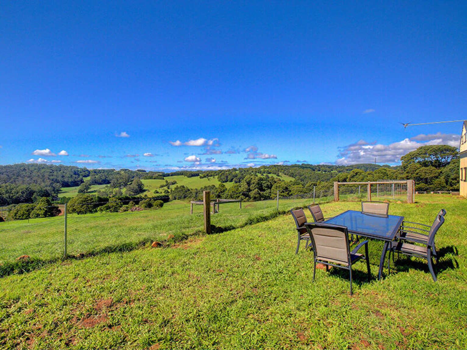 110 Hindmarsh Lane Robertson 110 Hindmarsh Lane Robertson