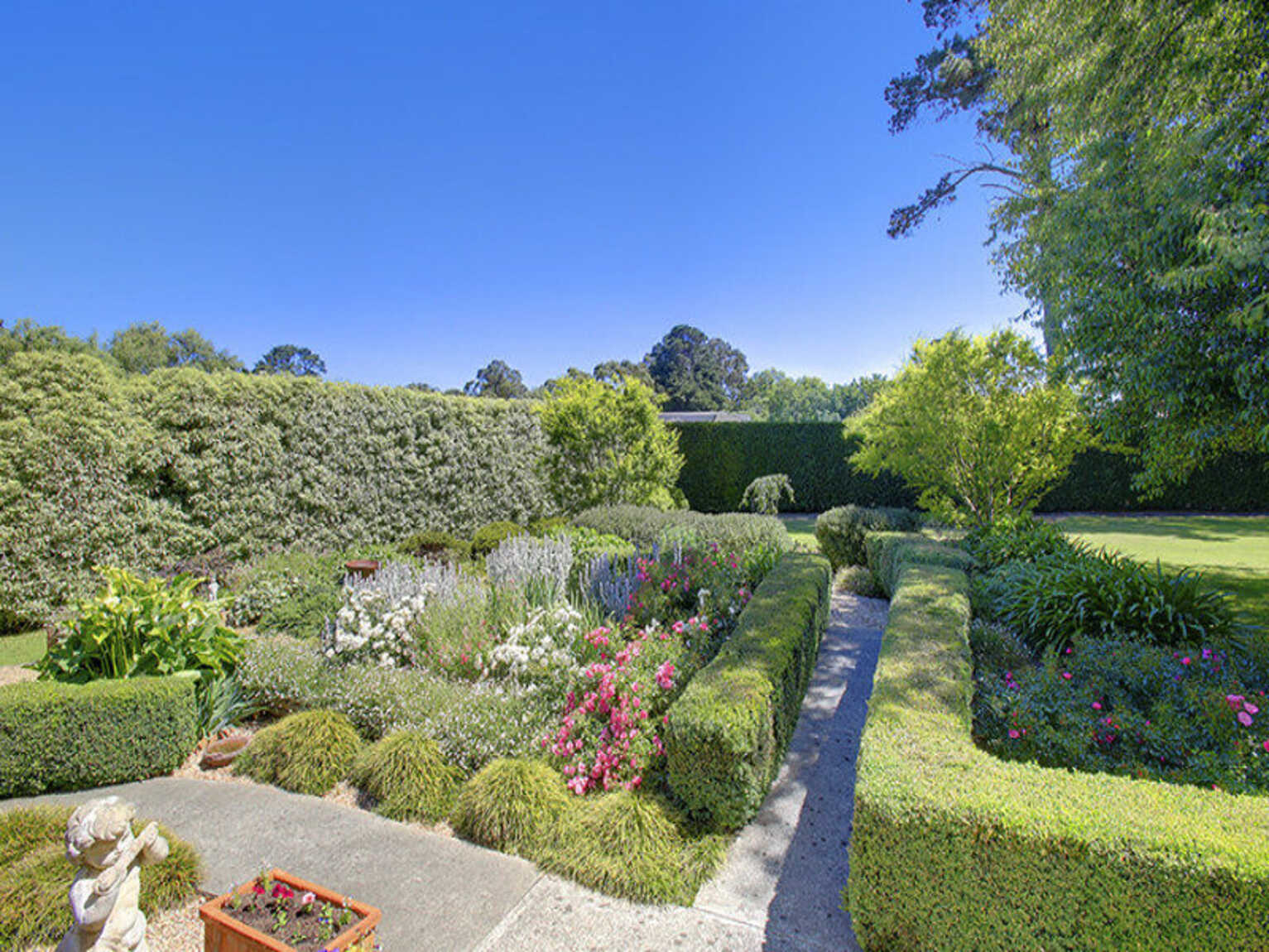 8 Cooke Place Moss Vale 8 Cooke Place Moss Vale