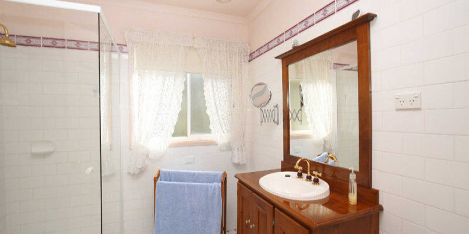 8 Cooke Place Moss Vale 8 Cooke Place Moss Vale