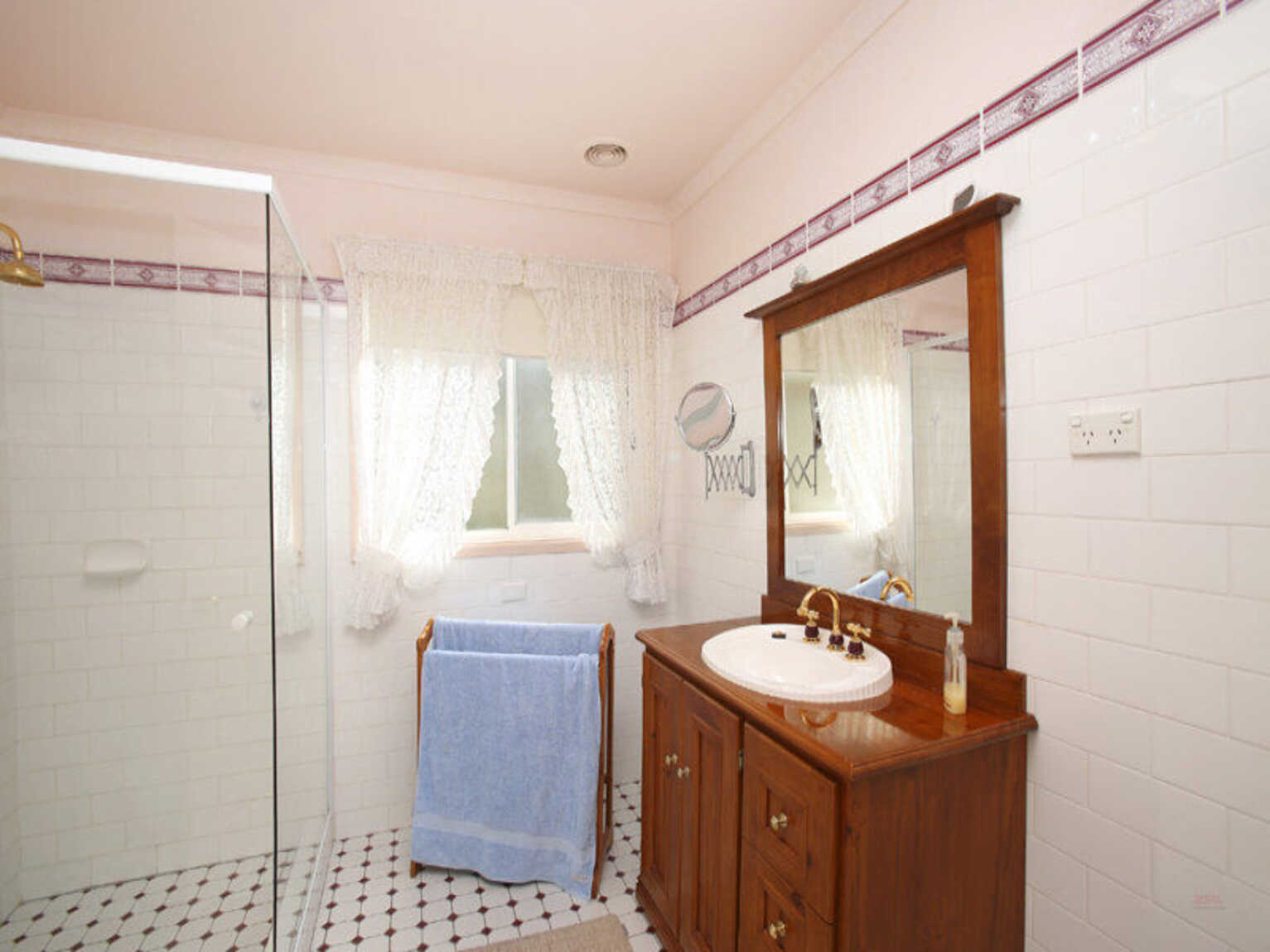 8 Cooke Place Moss Vale 8 Cooke Place Moss Vale