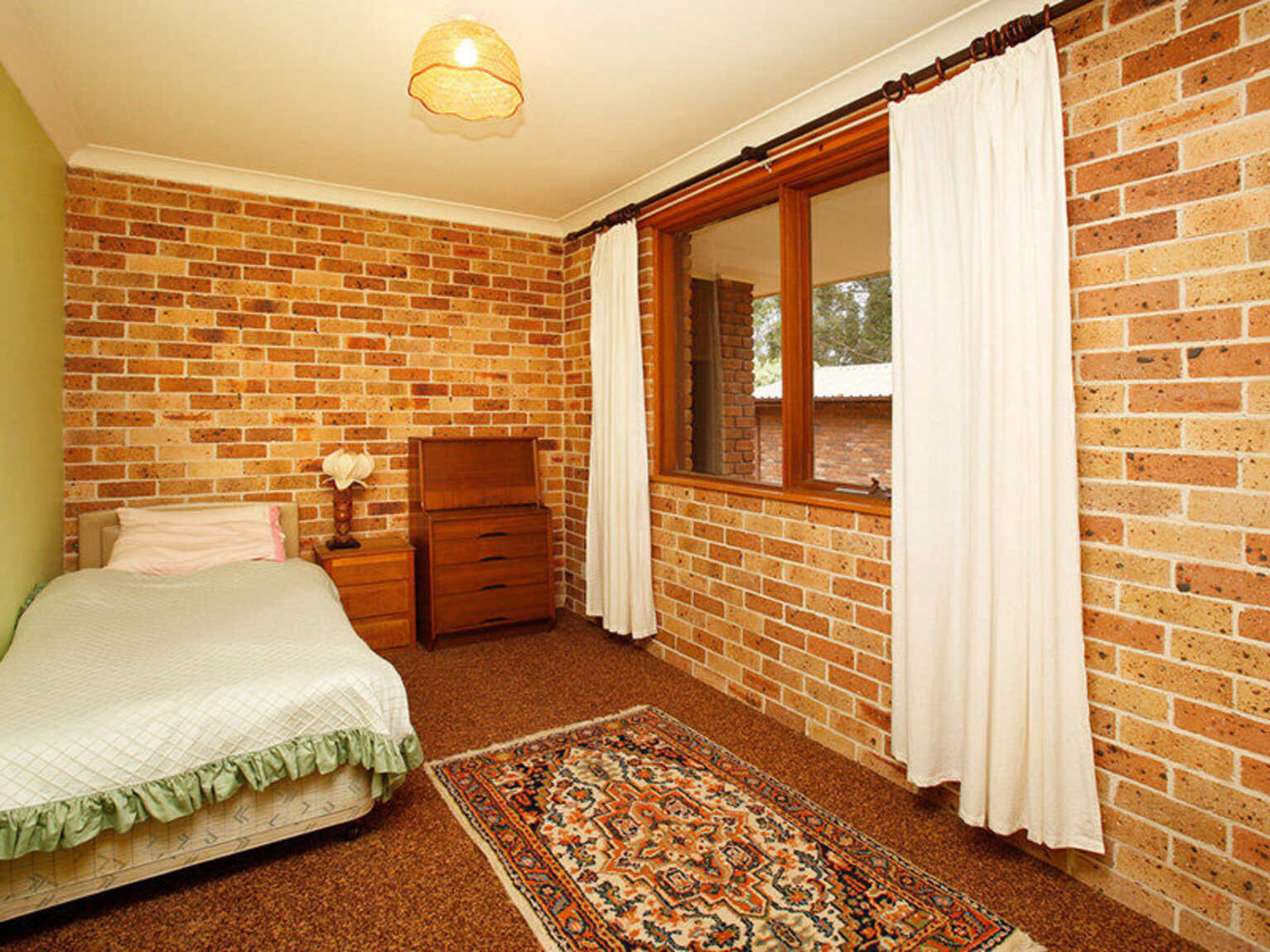 17 Hurlingham Avenue Burradoo 17 Hurlingham Avenue Burradoo