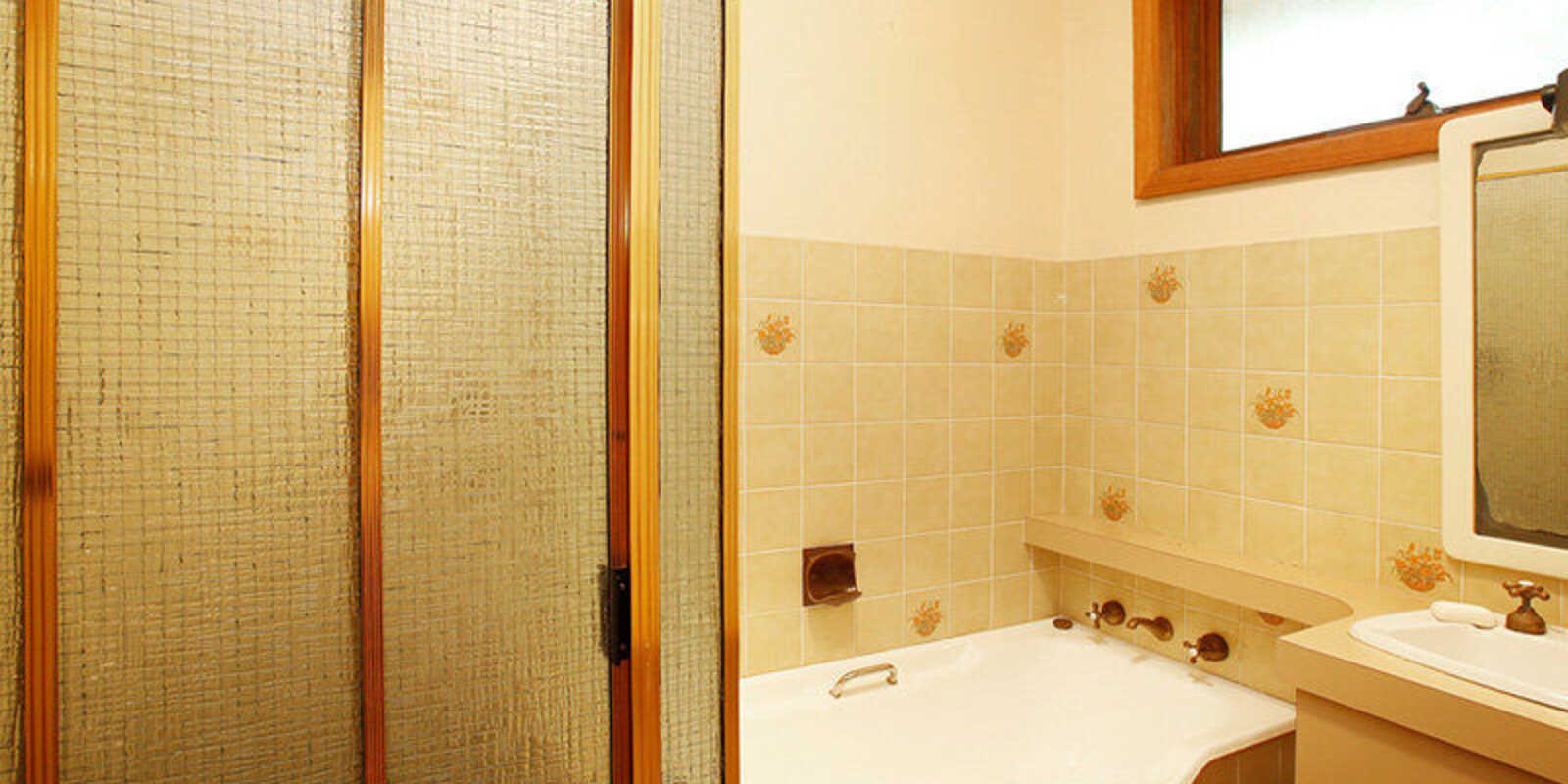 17 Hurlingham Avenue Burradoo 17 Hurlingham Avenue Burradoo