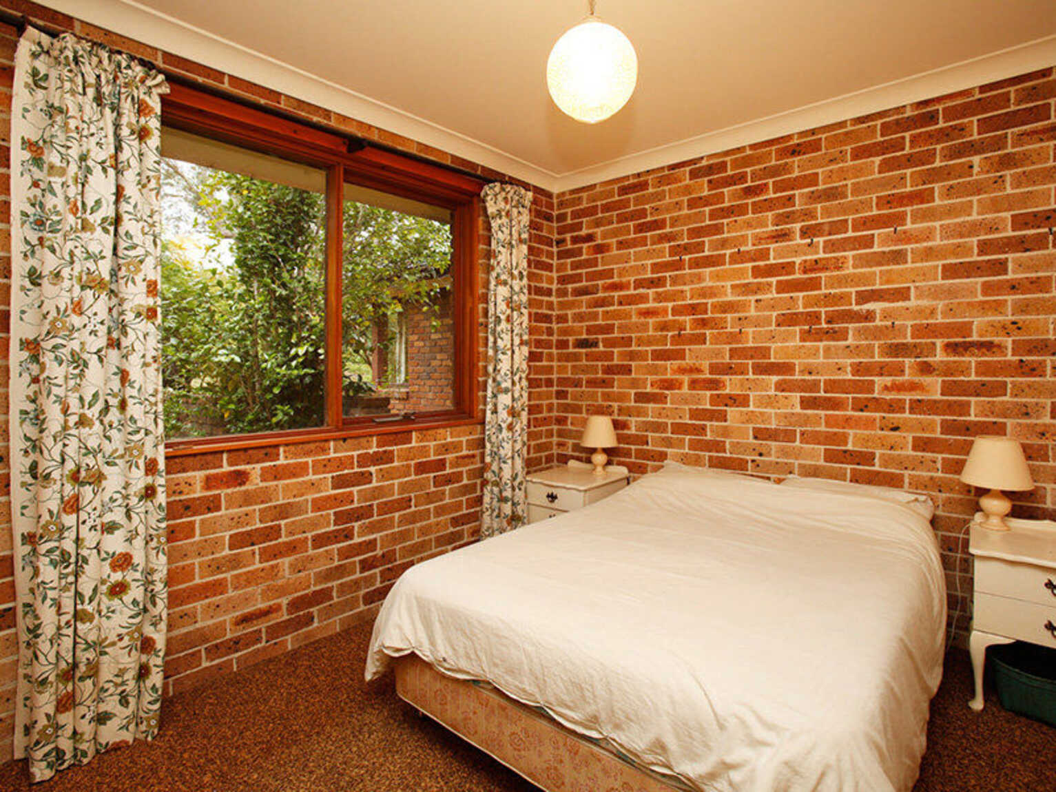 17 Hurlingham Avenue Burradoo 17 Hurlingham Avenue Burradoo