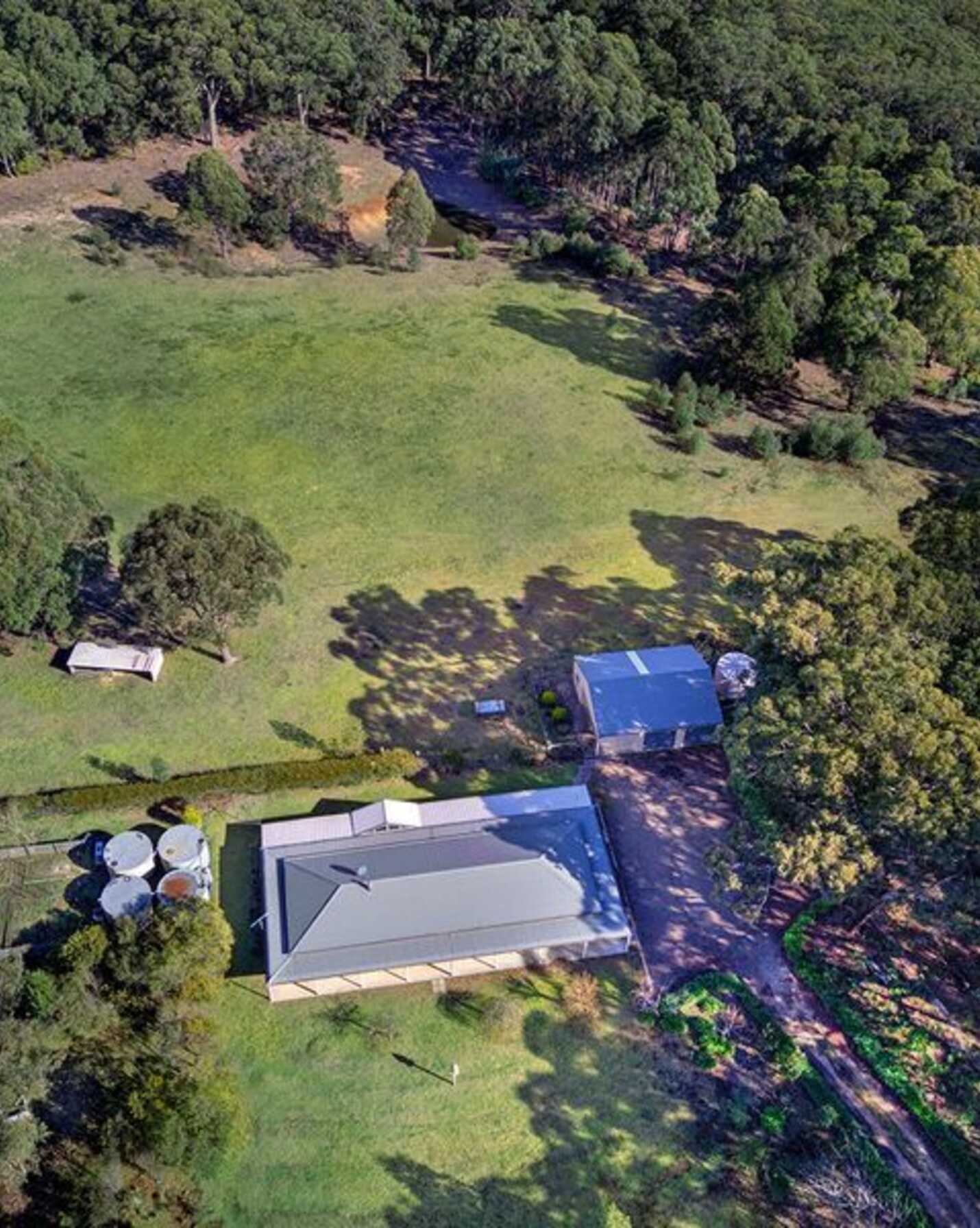 134 Teudts Road Penrose, Penrose - Thumbnail 2
