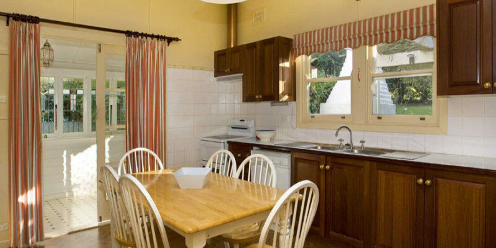 192 Werai Road Exeter 192 Werai Road Exeter