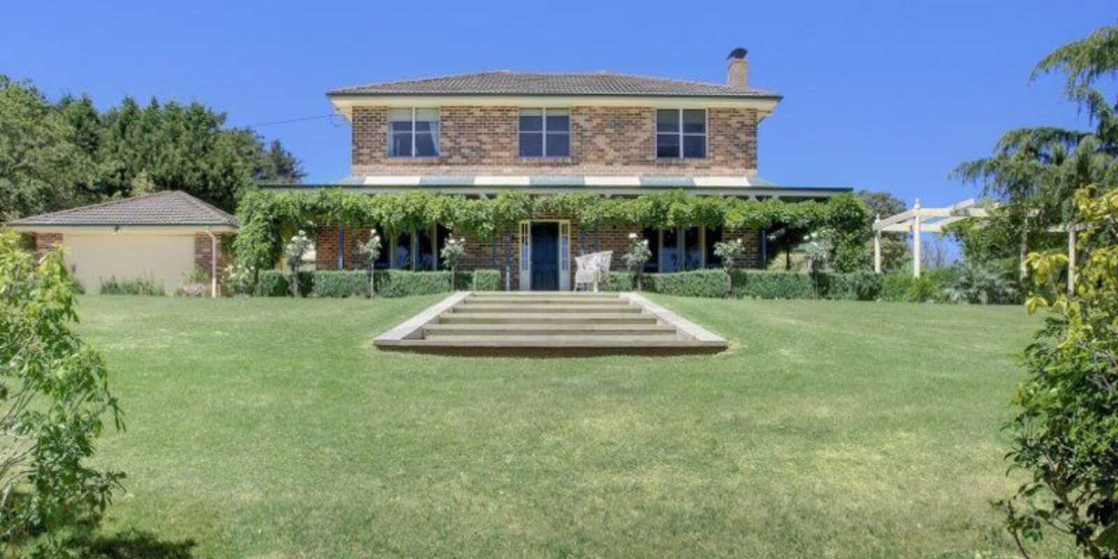 120 Nowra Road Moss Vale 120 Nowra Road Moss Vale