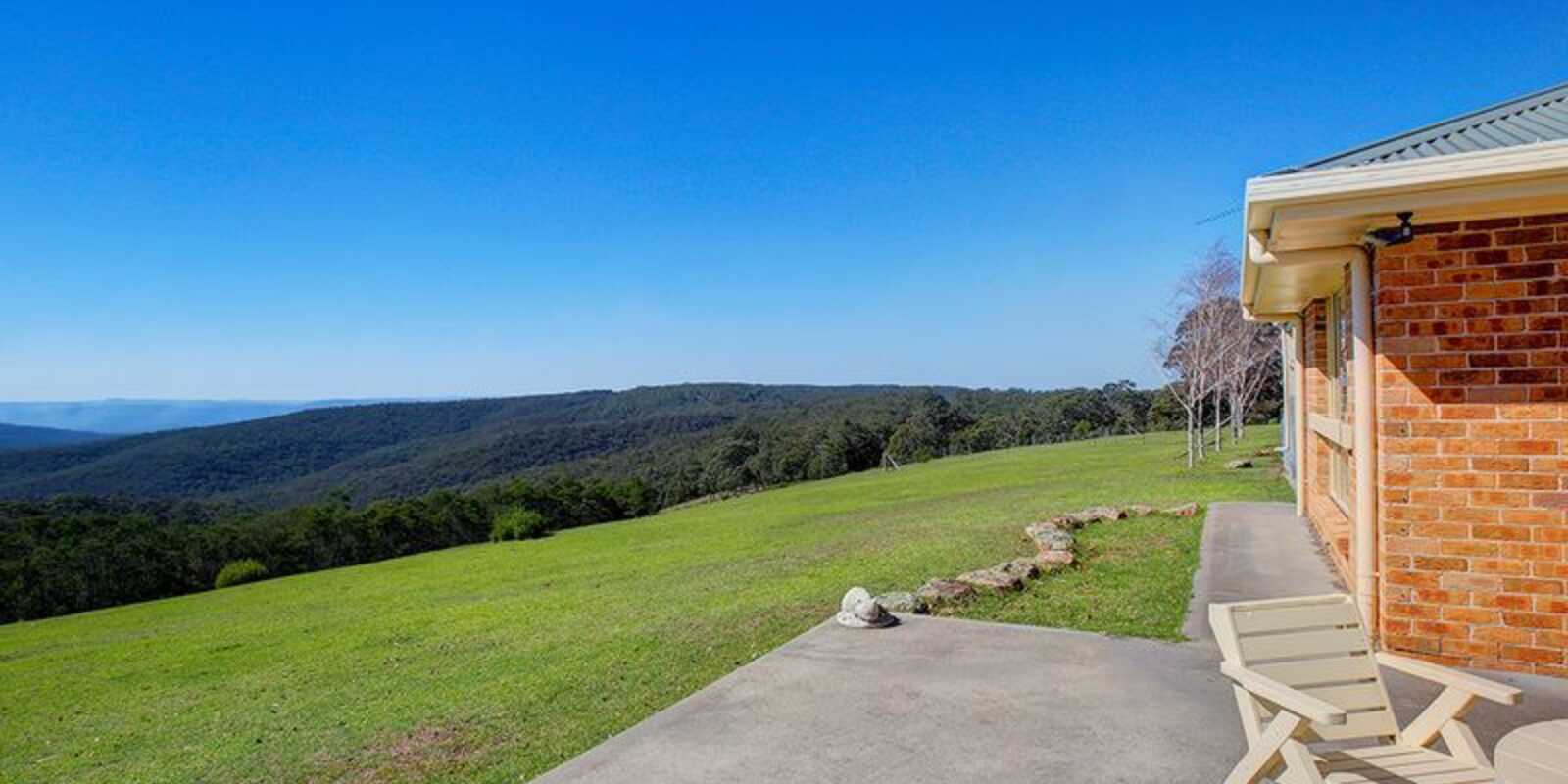 1669 Caoura Road Tallong