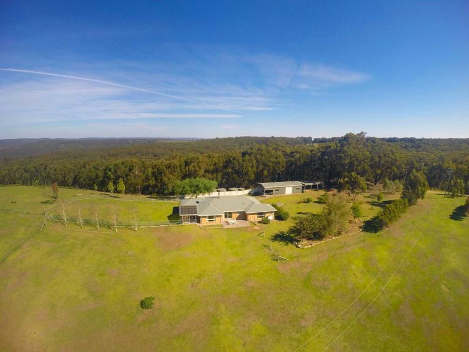 1669 Caoura Road Tallong