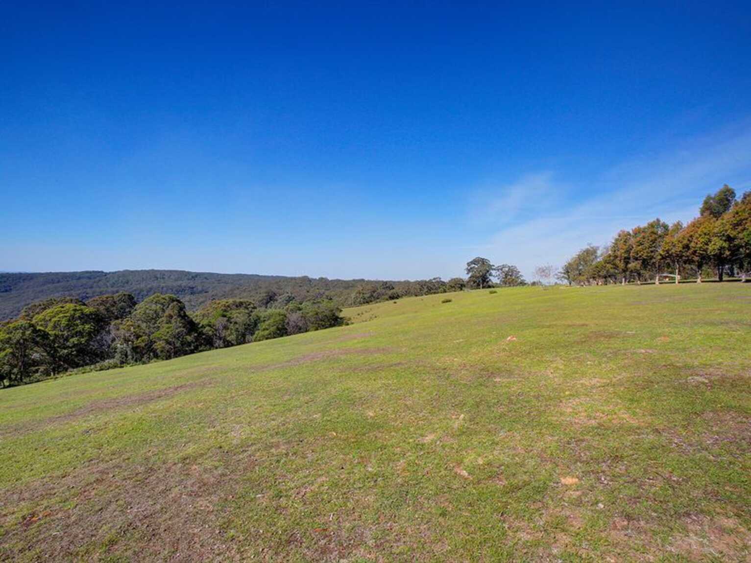 1669 Caoura Road Tallong
