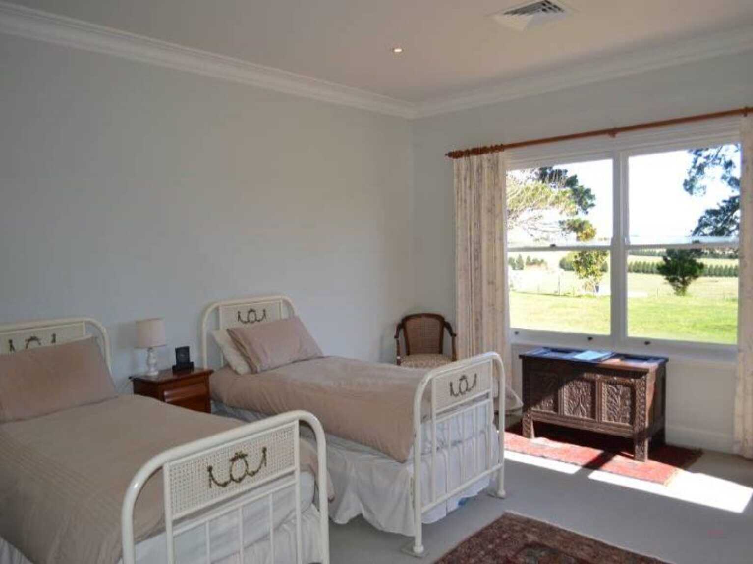 90 Yarrawa Road Moss Vale 90 Yarrawa Road Moss Vale
