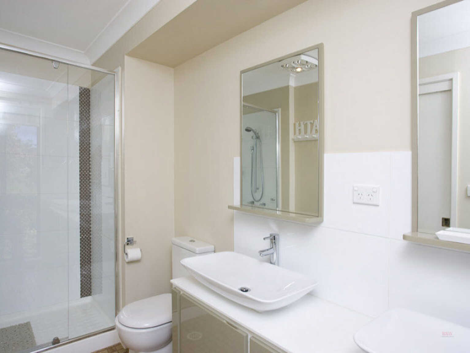 159 Ringwood Road Exeter 159 Ringwood Road Exeter
