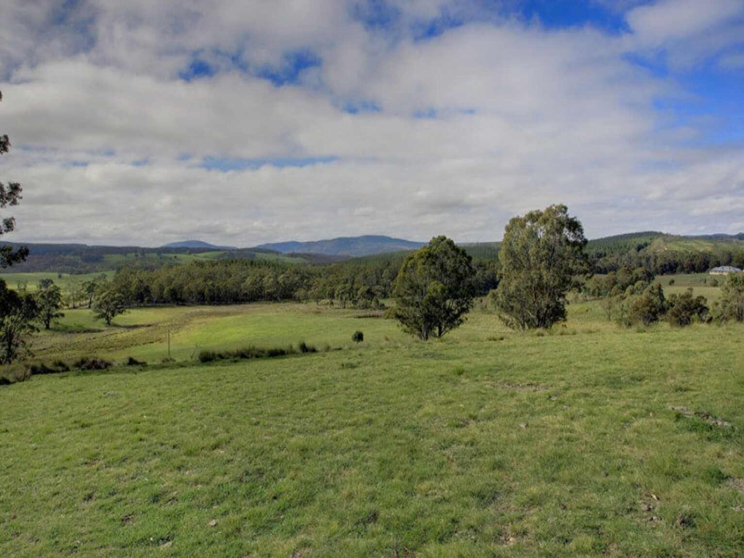 370 Hazelgrove Road Oberon 370 Hazelgrove Road Oberon