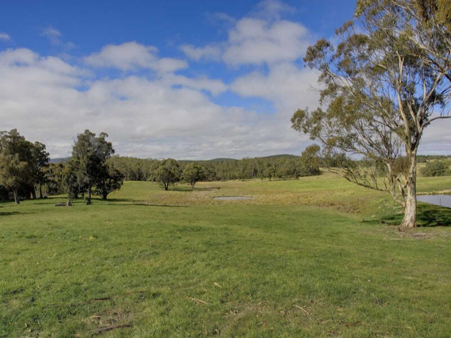 370 Hazelgrove Road Oberon 370 Hazelgrove Road Oberon