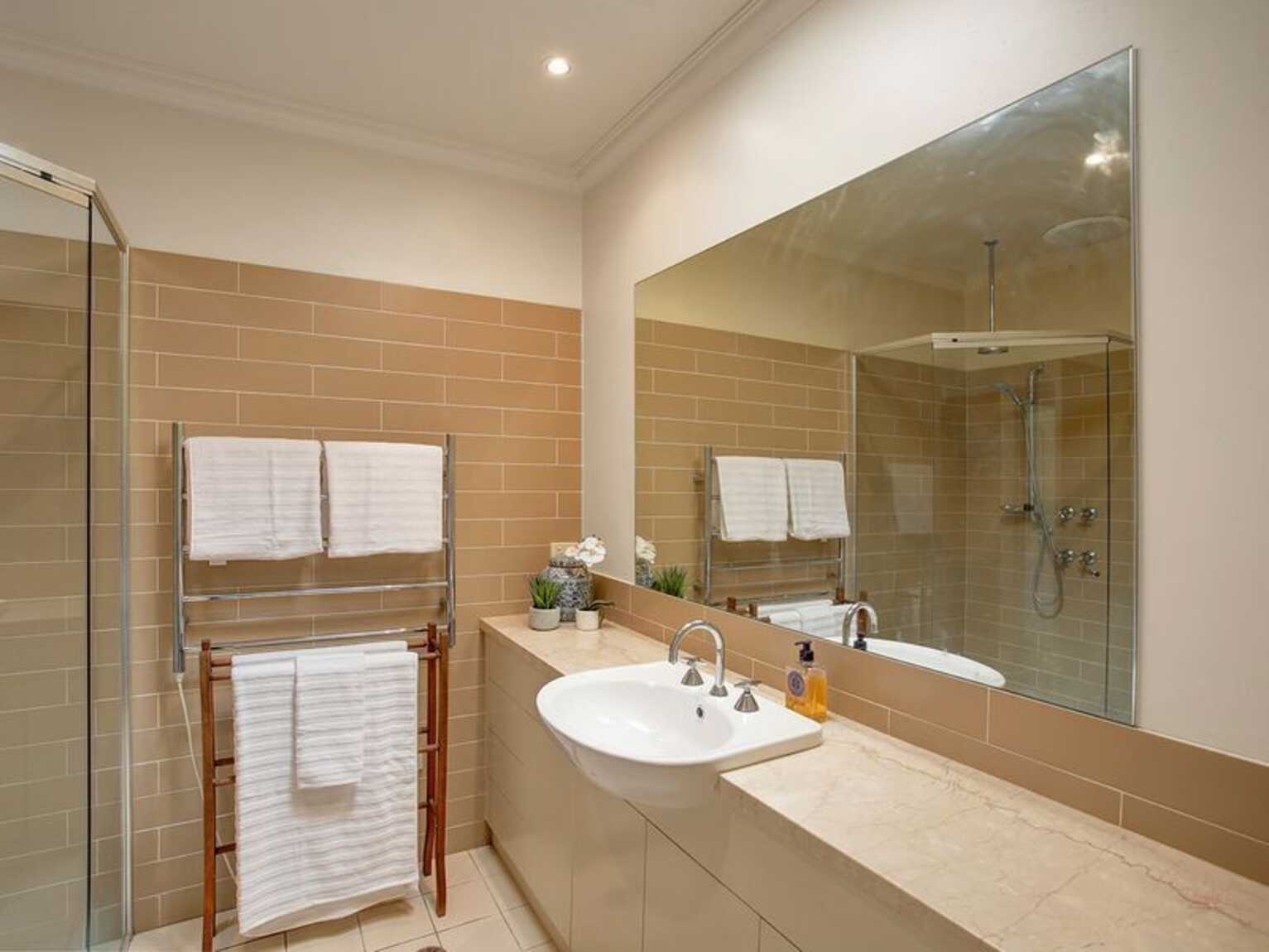 53 Ringwood Lane Exeter 53 Ringwood Lane Exeter