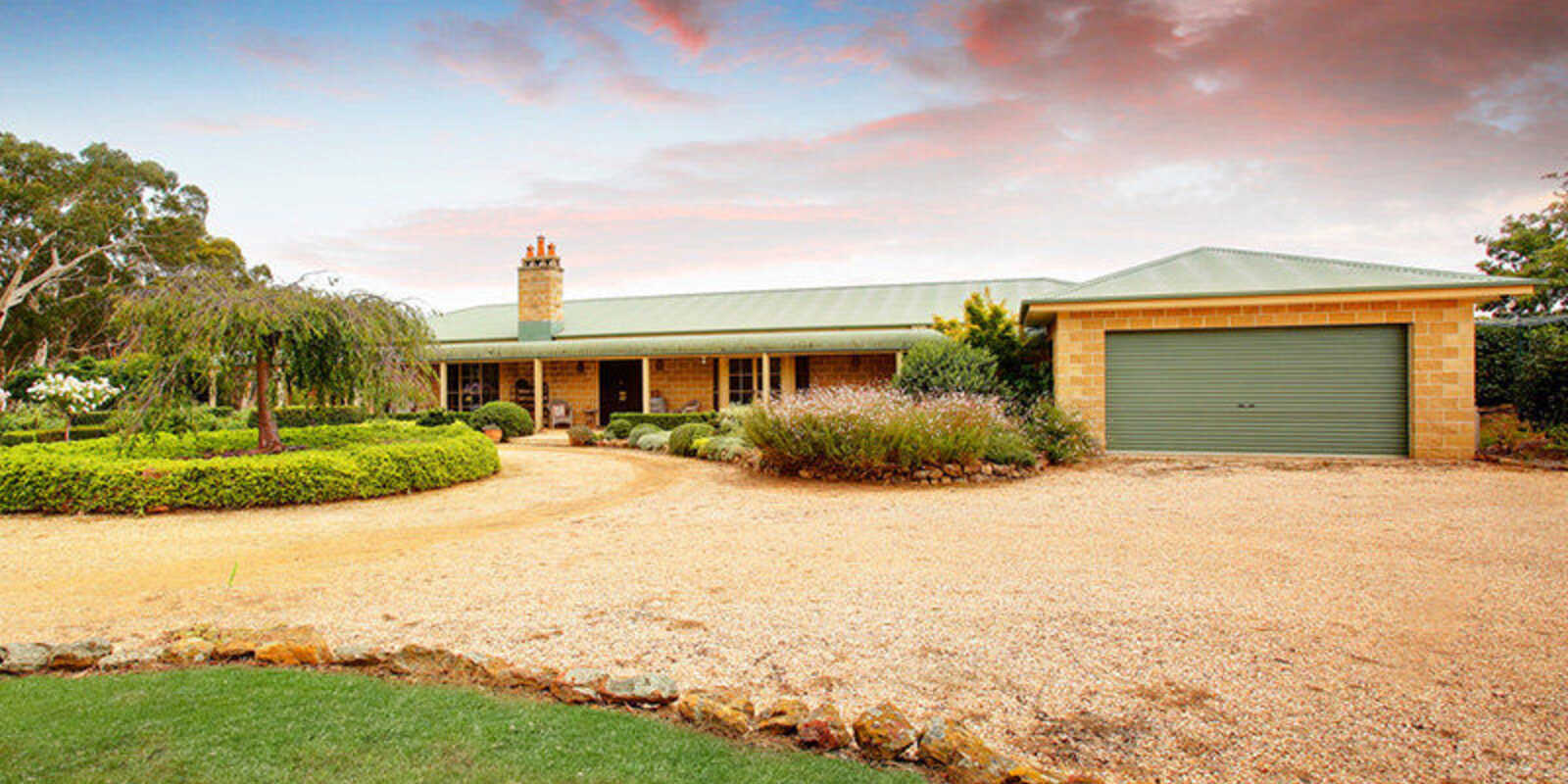252 Inverary Road Canyonleigh 252 Inverary Road Canyonleigh