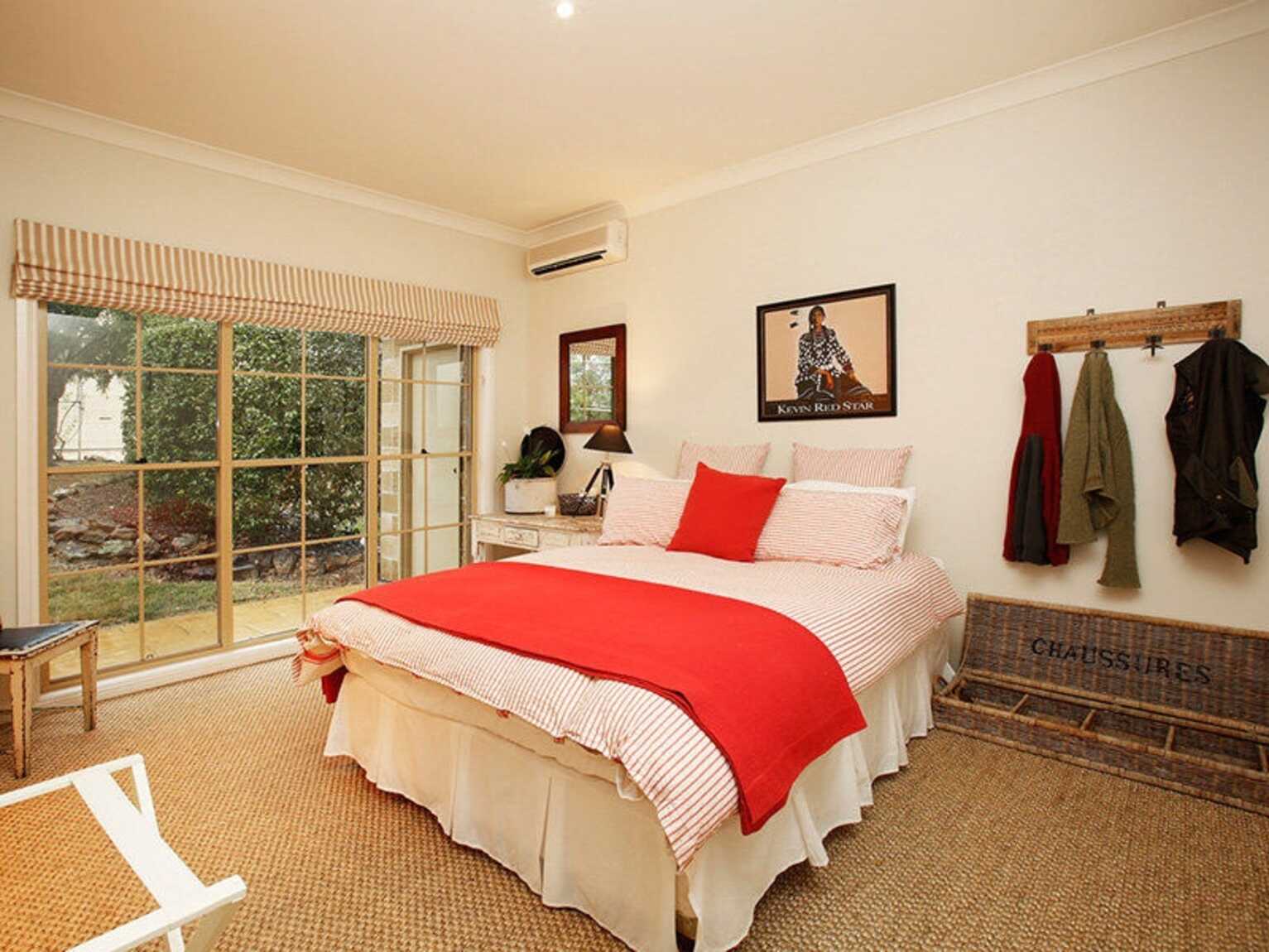 252 Inverary Road Canyonleigh 252 Inverary Road Canyonleigh
