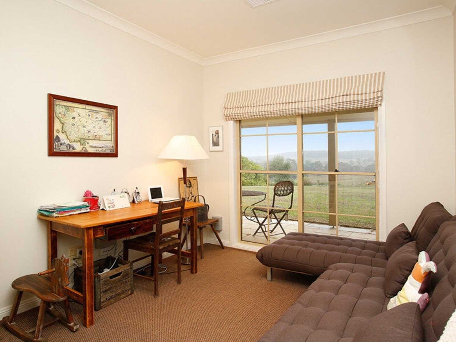 252 Inverary Road Canyonleigh 252 Inverary Road Canyonleigh