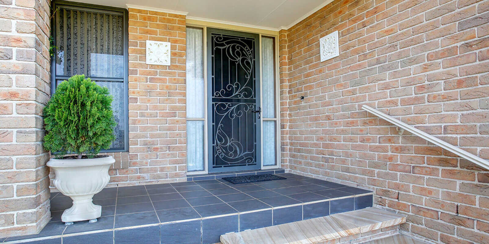 10 Windsor Crescent Moss Vale