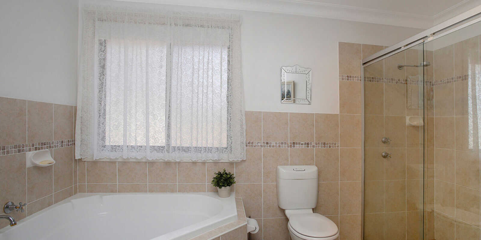 10 Windsor Crescent Moss Vale