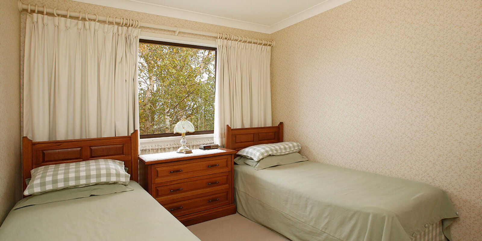 23 - 25 Dengate Crescent Moss Vale 23 - 25 Dengate Crescent Moss Vale