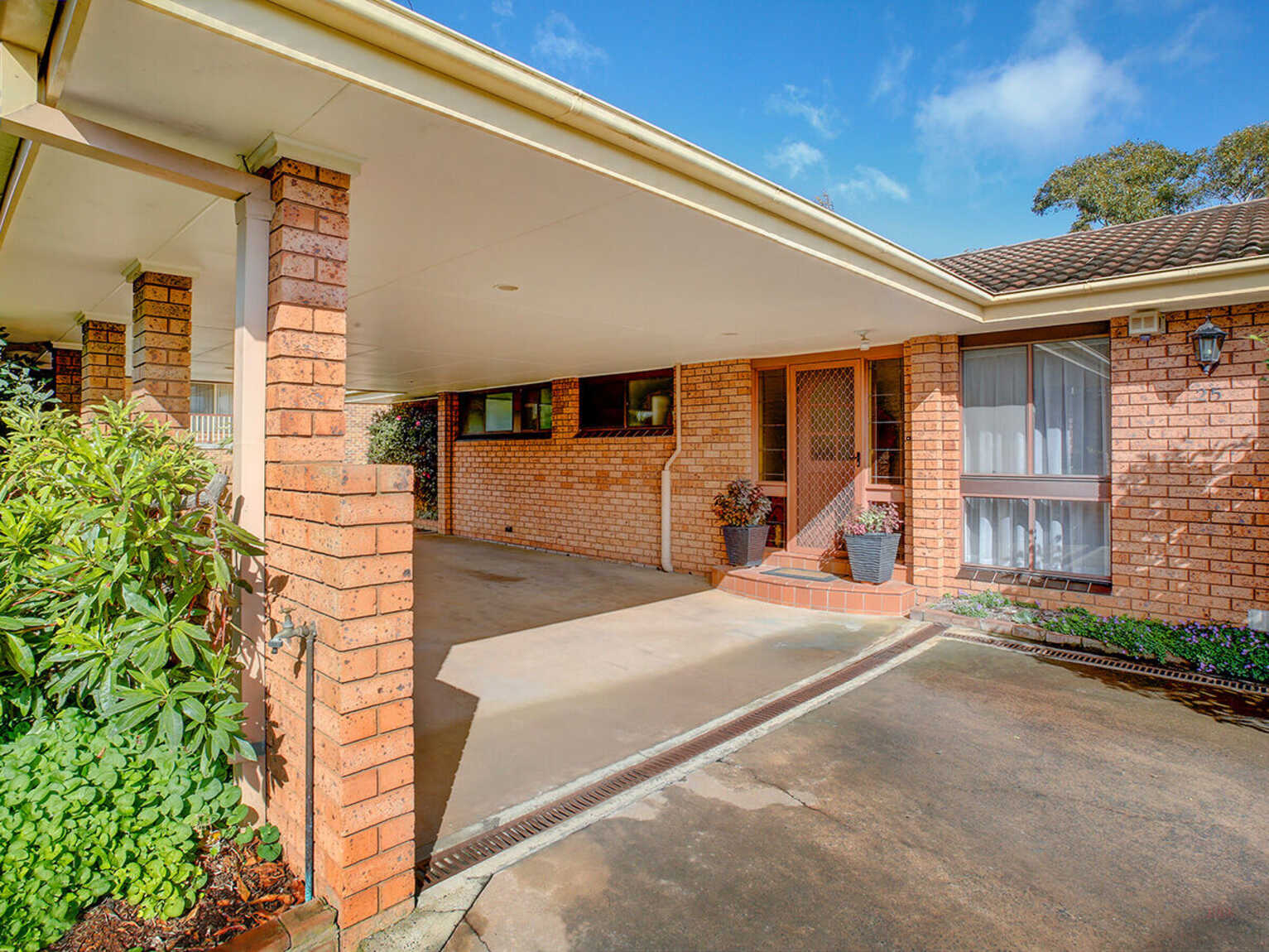 23 - 25 Dengate Crescent Moss Vale 23 - 25 Dengate Crescent Moss Vale