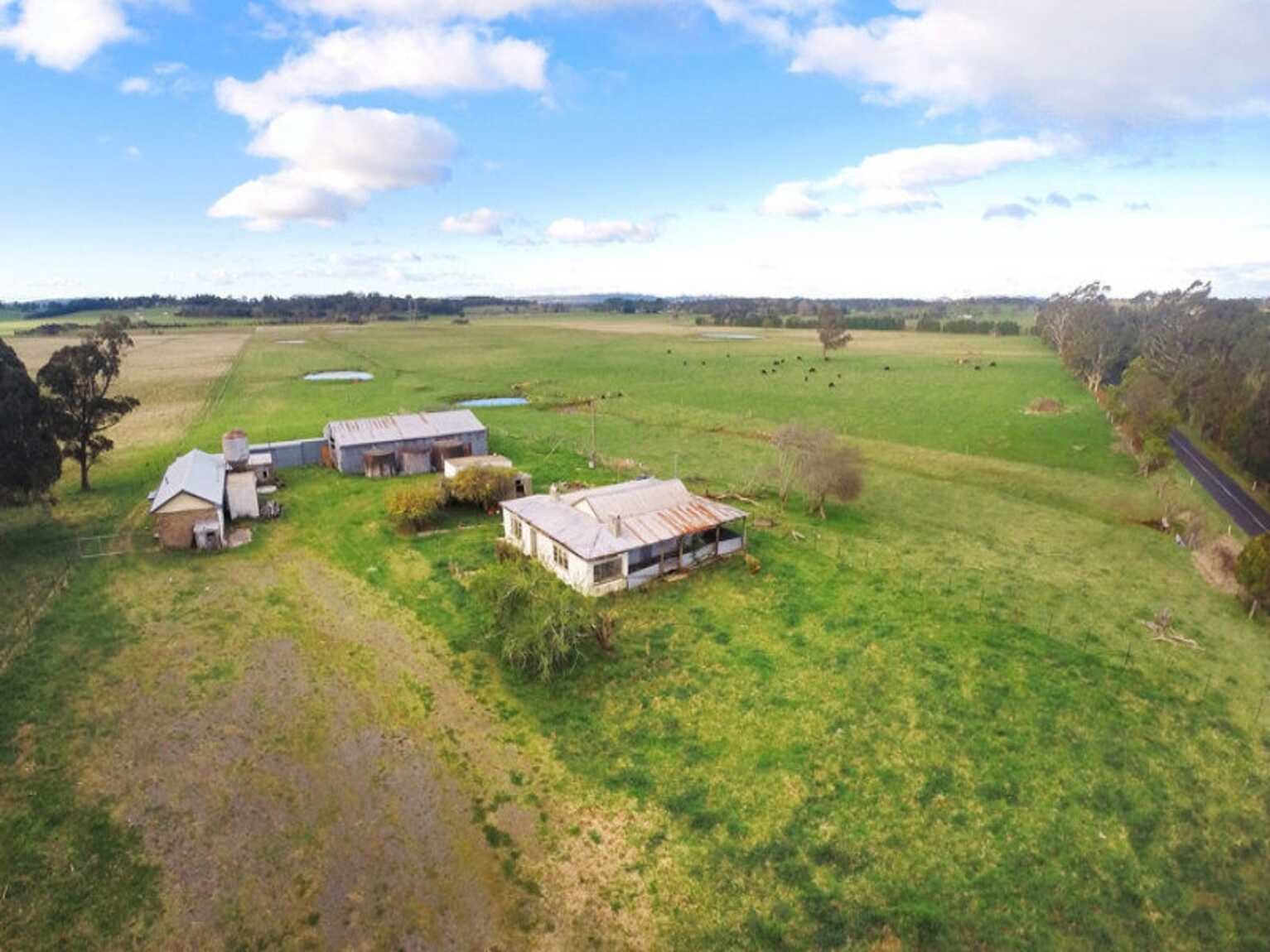 Yooralla 353 Yarrawa Road Moss Vale Yooralla 353 Yarrawa Road Moss Vale