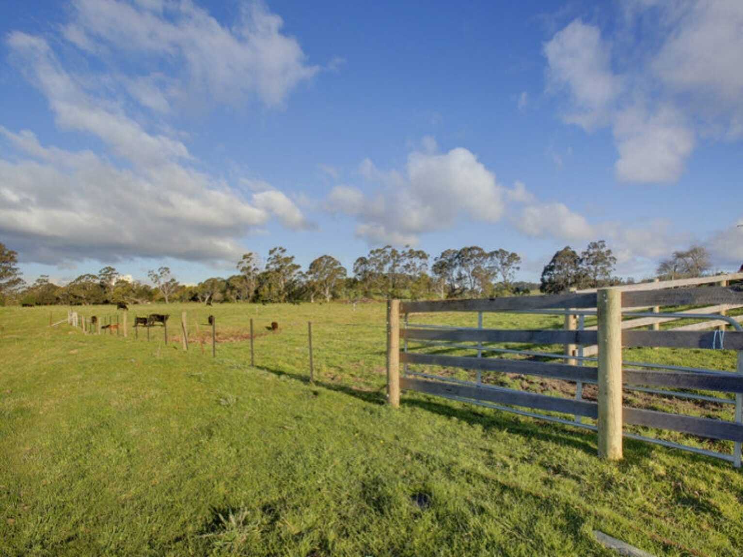 Yooralla 353 Yarrawa Road Moss Vale Yooralla 353 Yarrawa Road Moss Vale