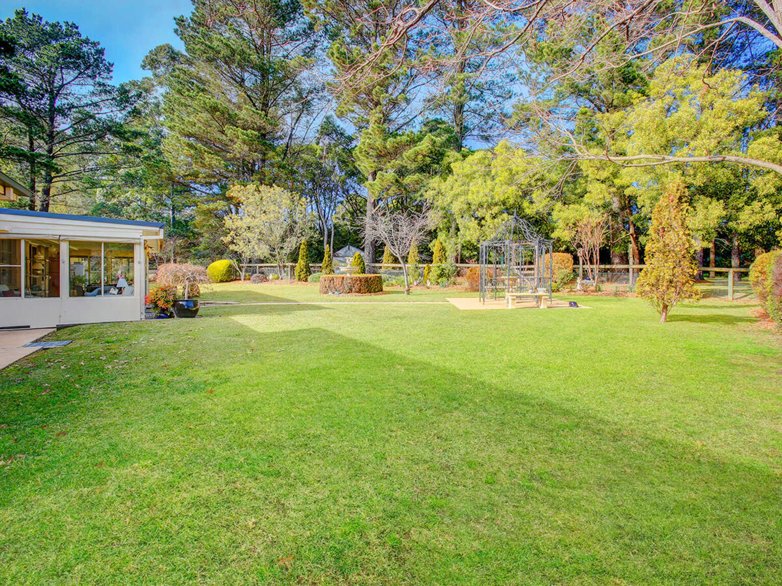 6 Morris Court Bundanoon