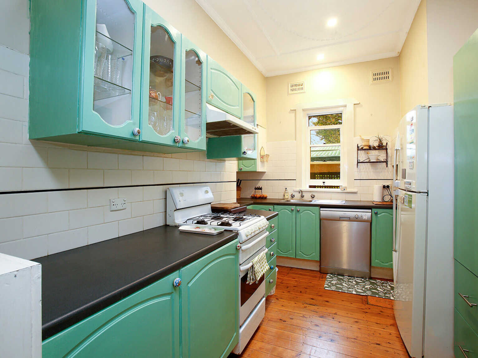 107 Railway Avenue Bundanoon 107 Railway Avenue Bundanoon
