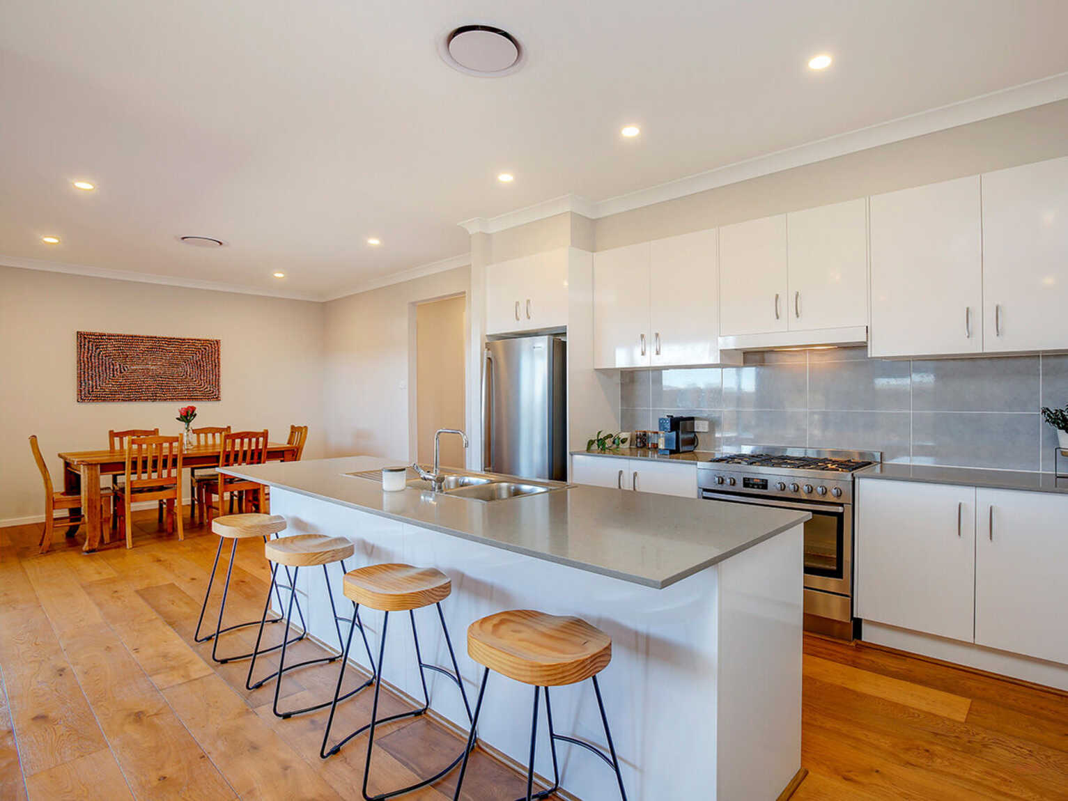 82 Broughton Street Moss Vale 82 Broughton Street Moss Vale