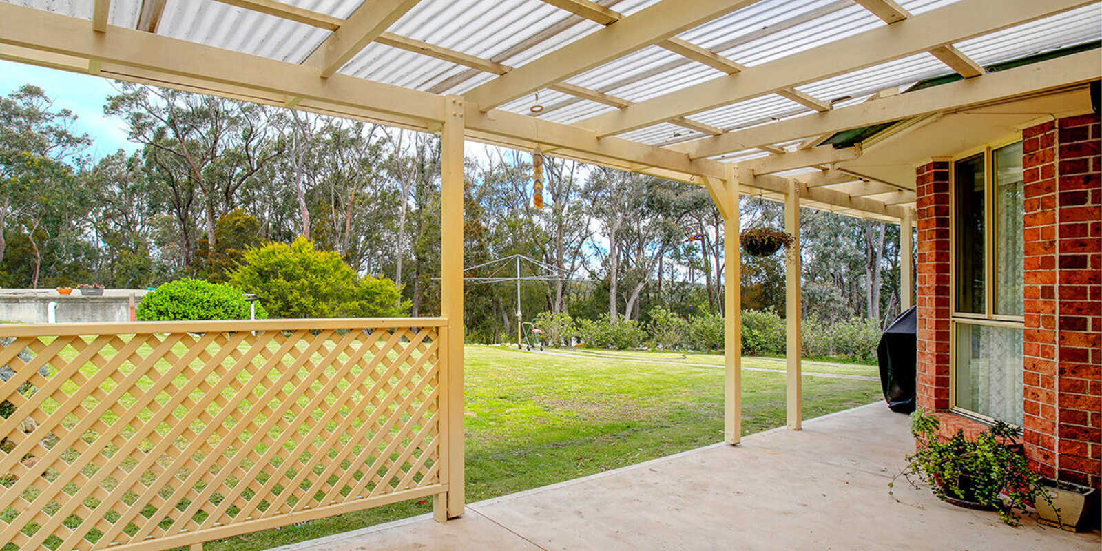 10 Stringy Bark Avenue Tallong