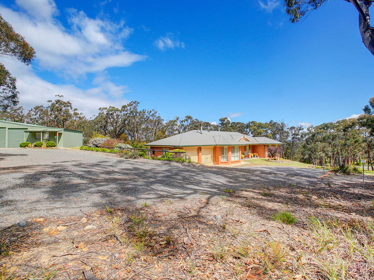 10 Stringy Bark Avenue Tallong