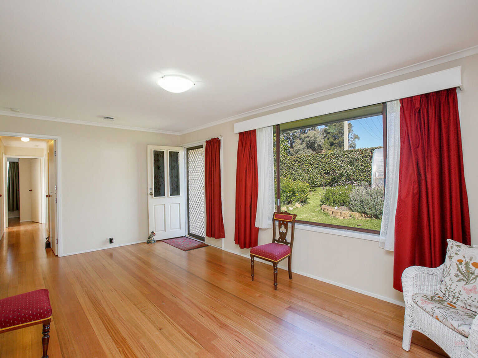 48 Kennedy Close Moss Vale