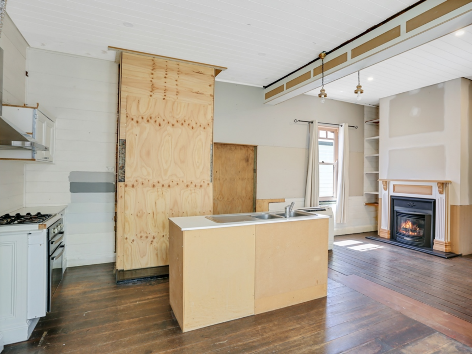 217 Menangle Street Picton 217 Menangle Street Picton