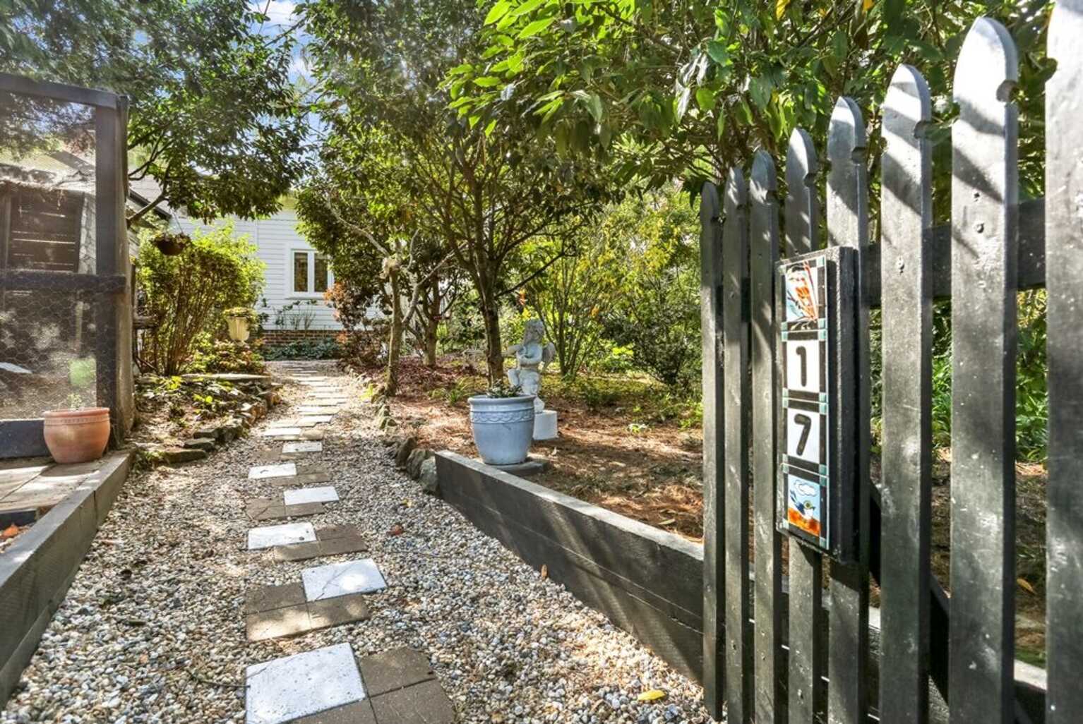 15 - 17 Penrose Road Bundanoon 15 - 17 Penrose Road Bundanoon