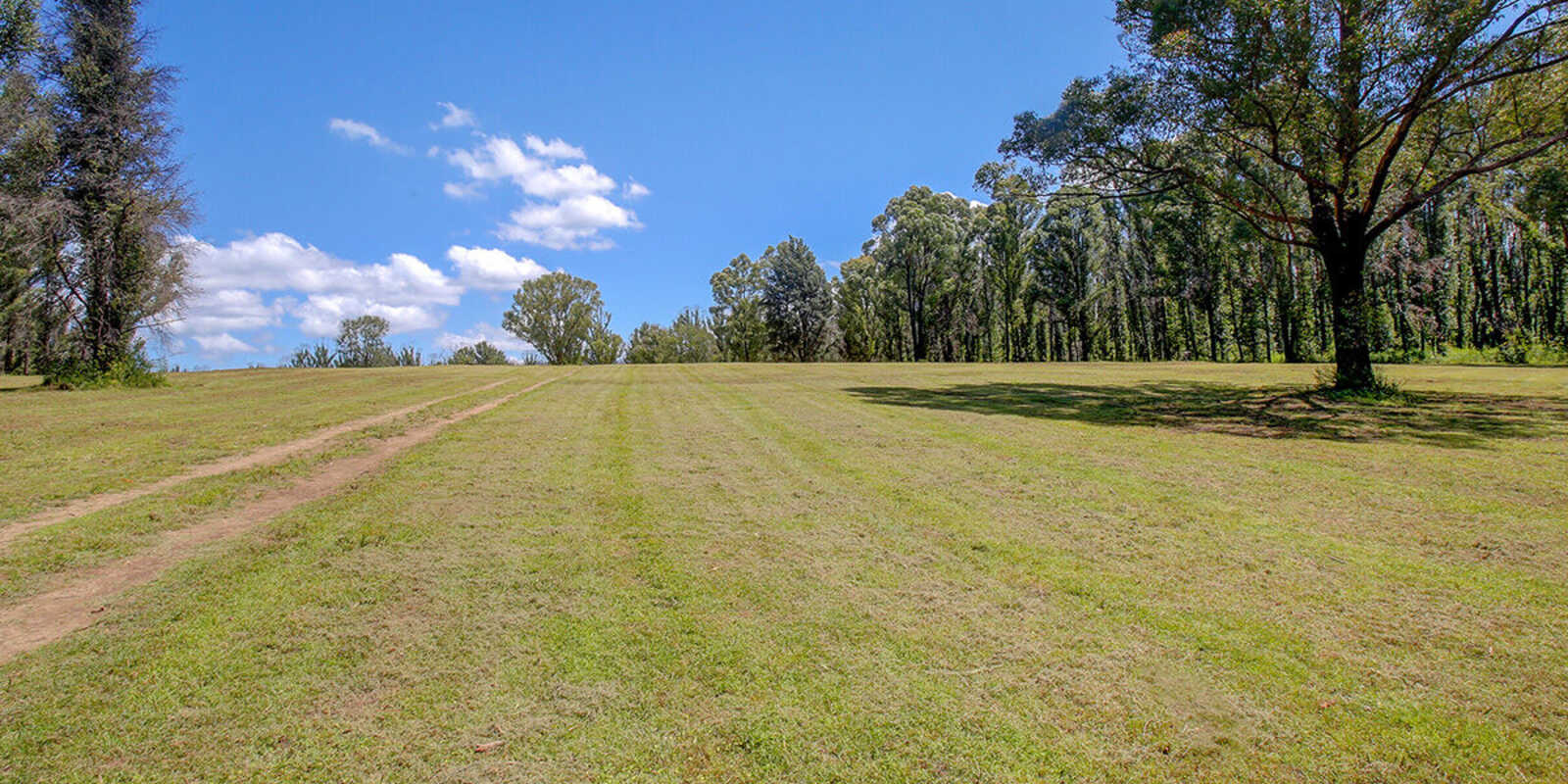 411 Spring Hill Road Meryla 411 Spring Hill Road Meryla
