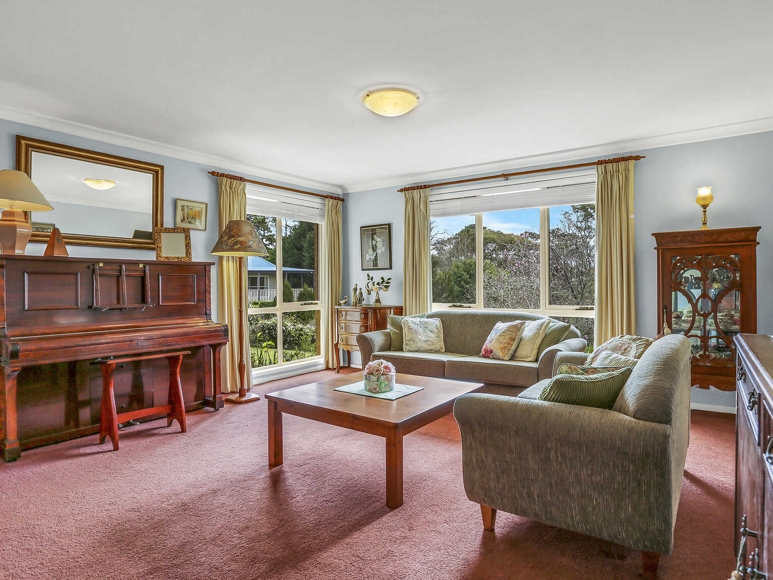 19 Yarwood Drive Exeter 19 Yarwood Drive Exeter