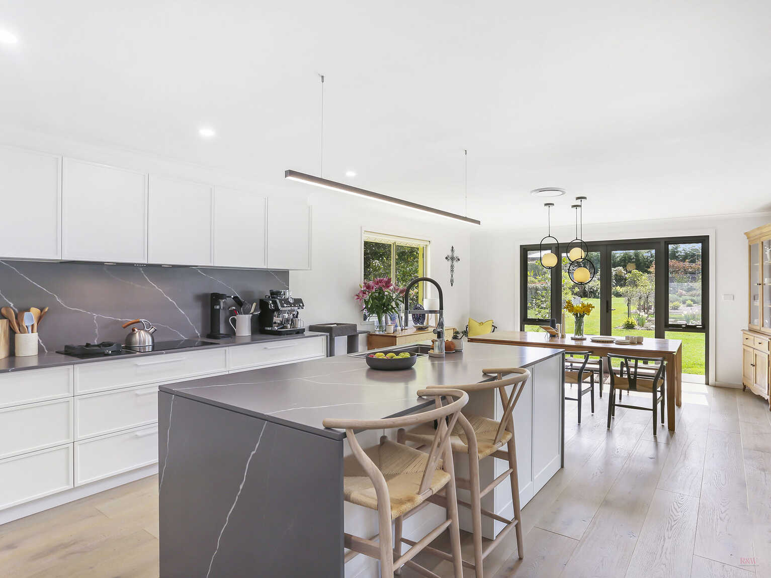 14 Buskers Avenue Exeter