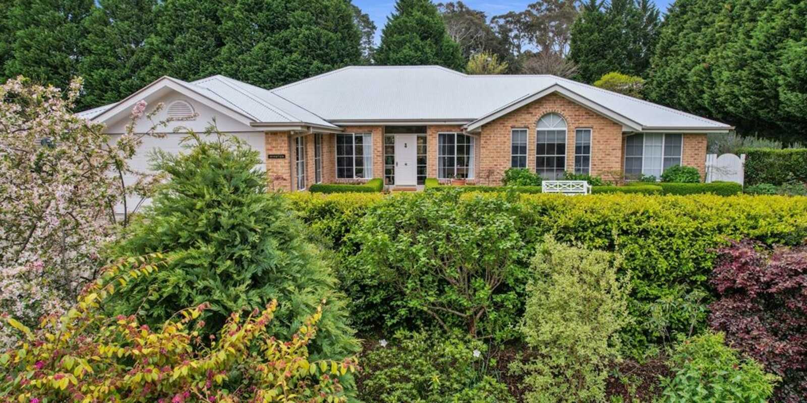 10 Forwood Crescent Bundanoon 10 Forwood Crescent Bundanoon