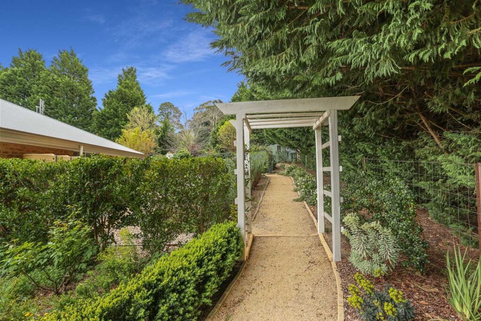 10 Forwood Crescent Bundanoon 10 Forwood Crescent Bundanoon