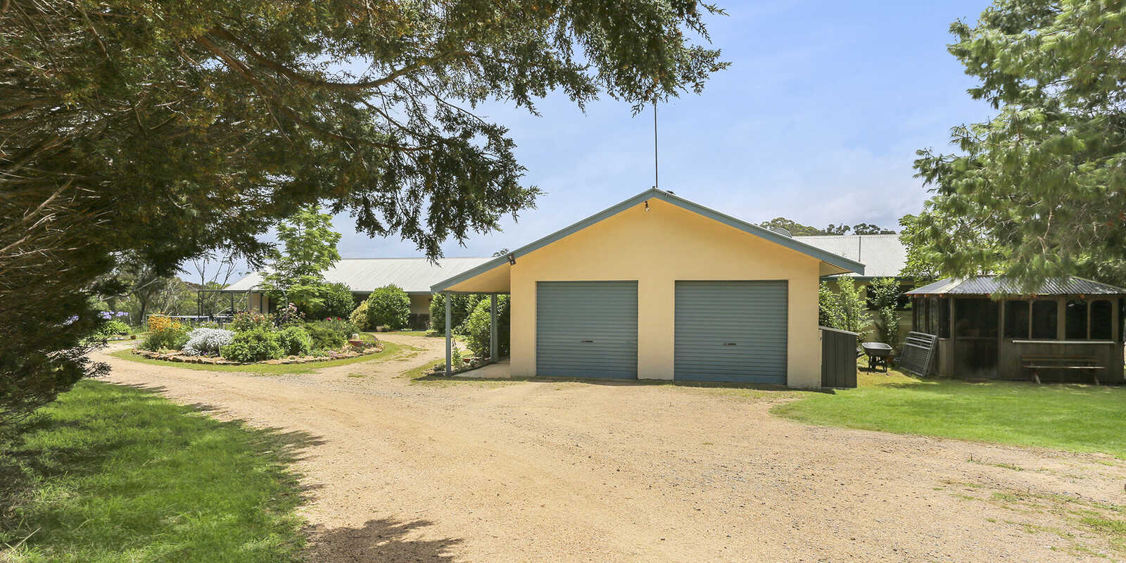 155 Foxgrove Road Canyonleigh 155 Foxgrove Road Canyonleigh