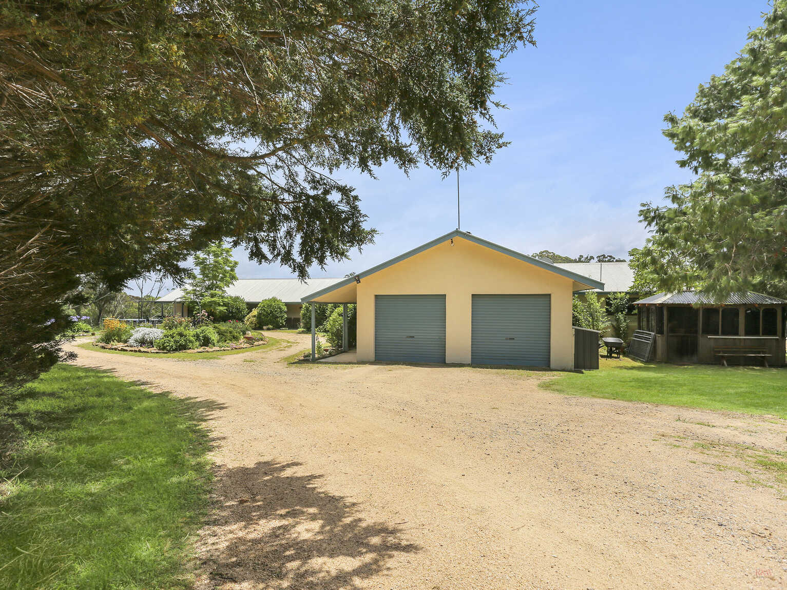 155 Foxgrove Road Canyonleigh 155 Foxgrove Road Canyonleigh