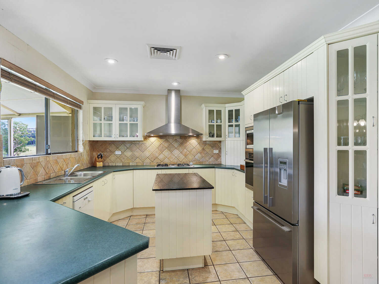 155 Foxgrove Road Canyonleigh 155 Foxgrove Road Canyonleigh