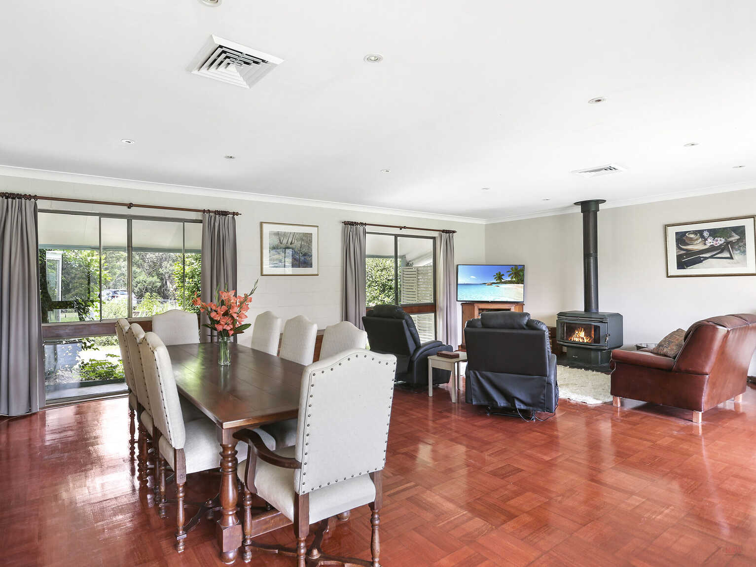 155 Foxgrove Road Canyonleigh 155 Foxgrove Road Canyonleigh
