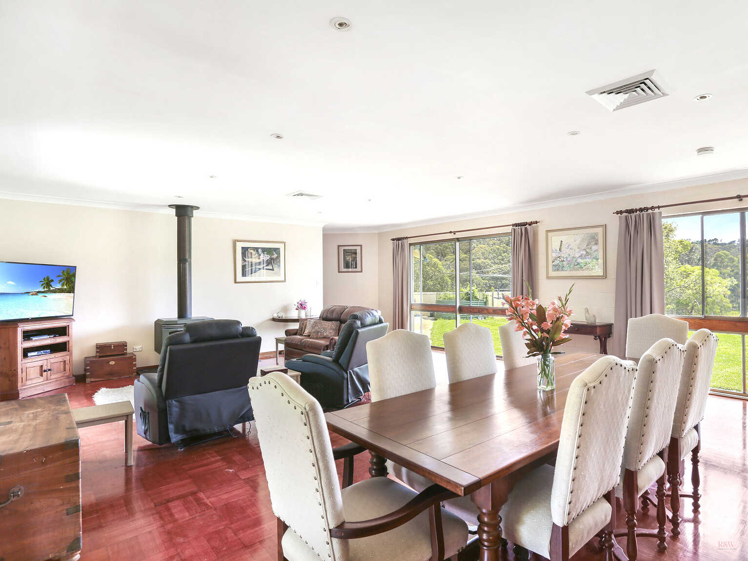 155 Foxgrove Road Canyonleigh 155 Foxgrove Road Canyonleigh