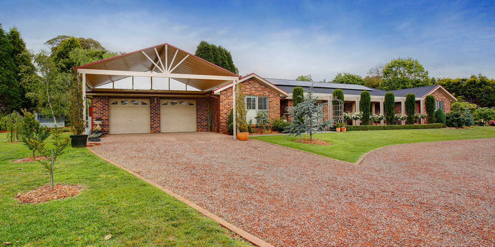 2 Hampton Crt Moss Vale 2 Hampton Crt Moss Vale