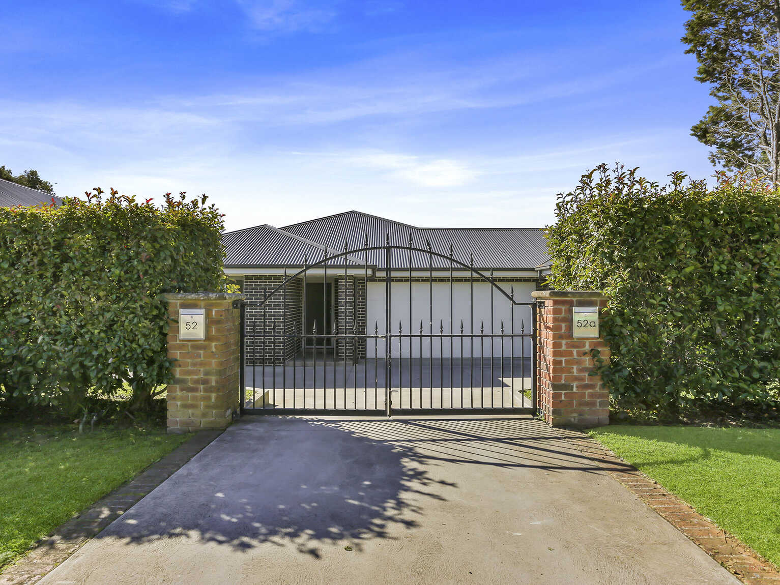 52 & 52a Yarrawa Street Moss Vale 52 & 52a Yarrawa Street Moss Vale