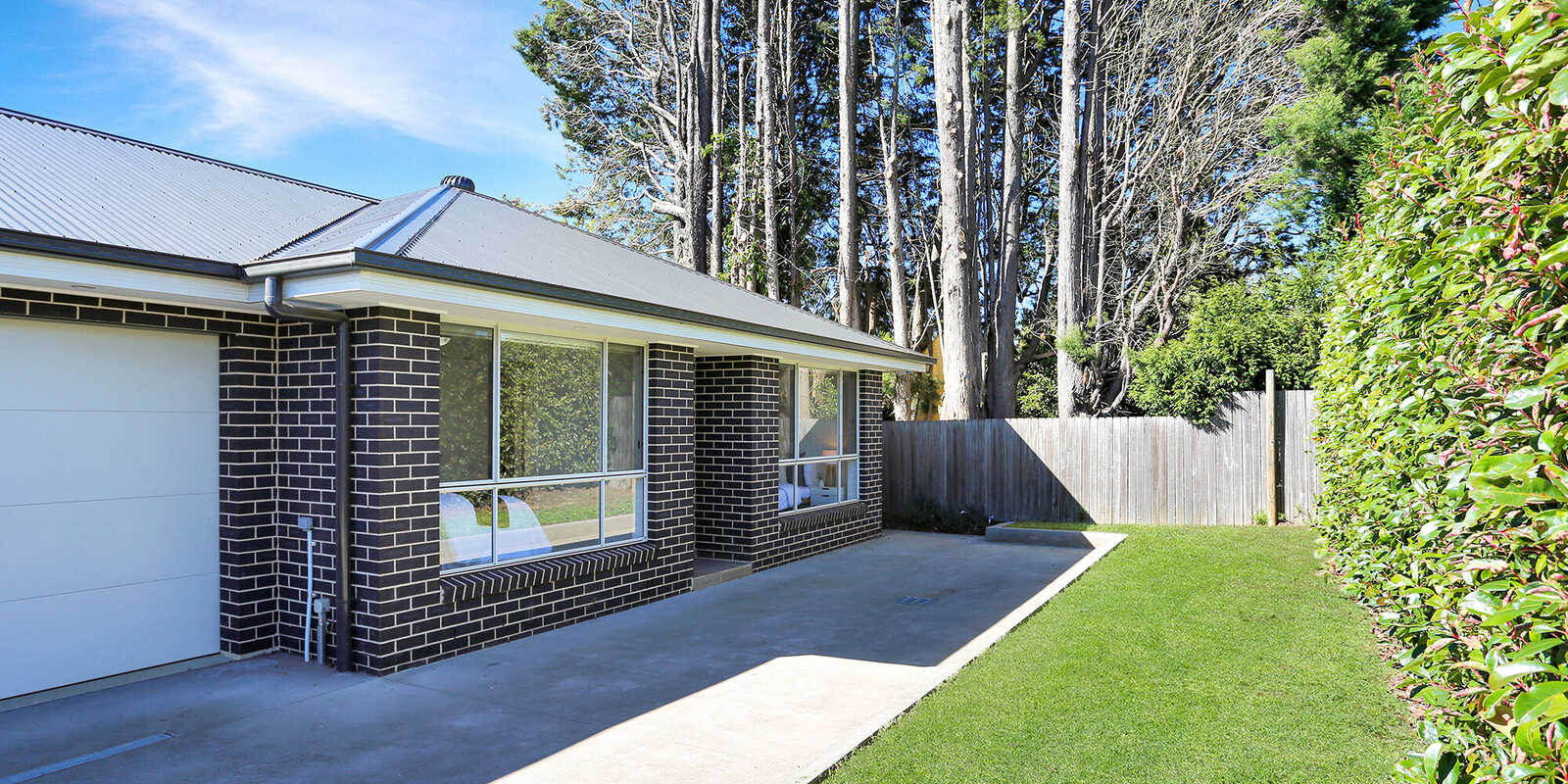 52 & 52a Yarrawa Street Moss Vale 52 & 52a Yarrawa Street Moss Vale